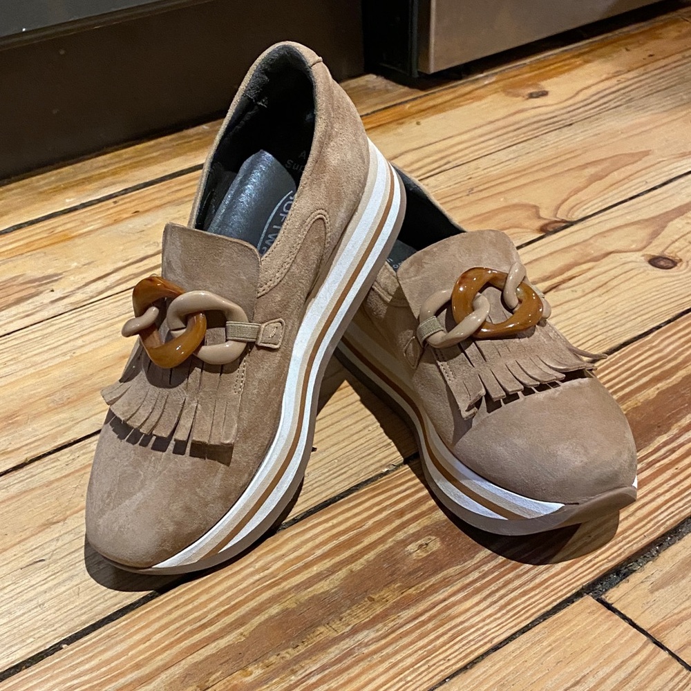 Softwaves Tan Suede Loafers